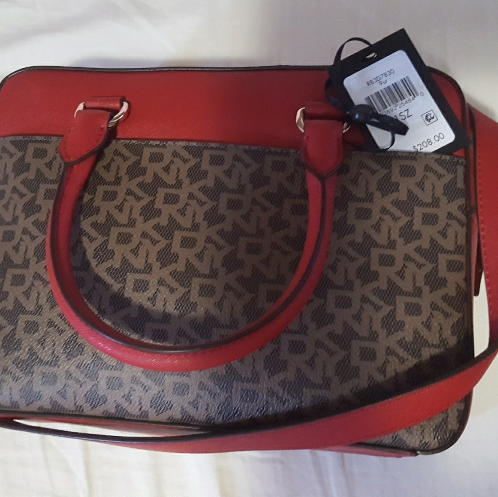 DKNY PURSE
